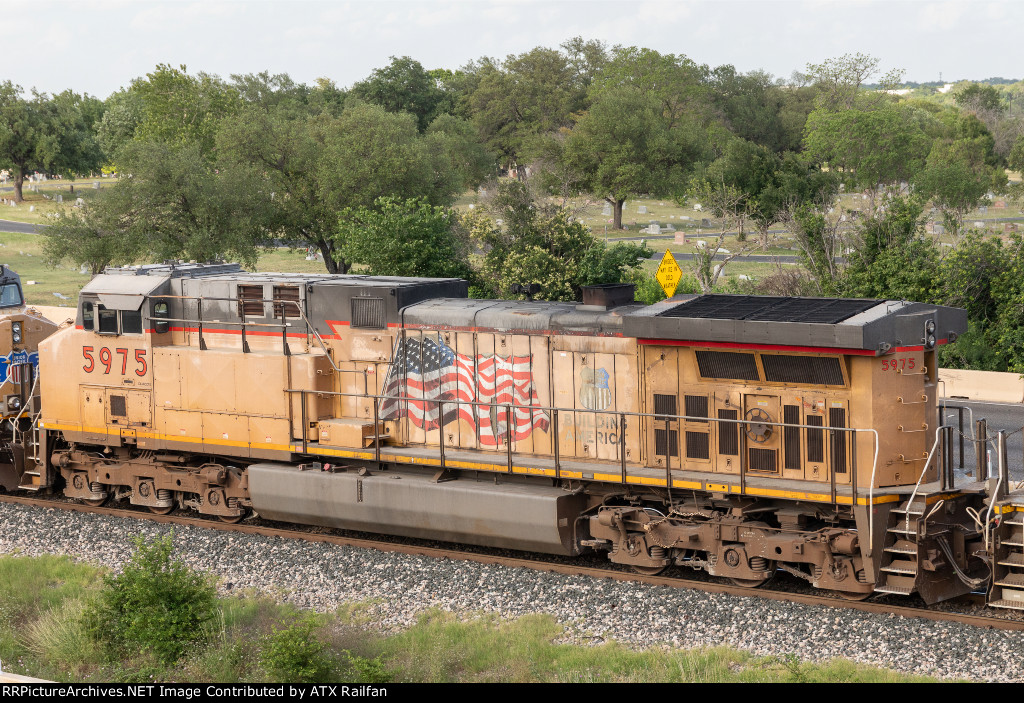 UP 5975
